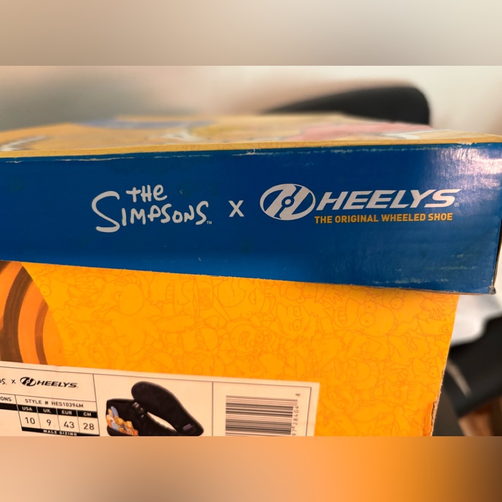 The Simpsons x Heelys 10 Men’s HUSTLE Black Rolling Sneakers New! - Picture 6 of 7